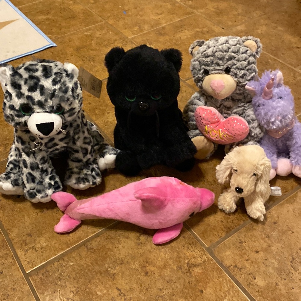 Stuffed animal lot great deal